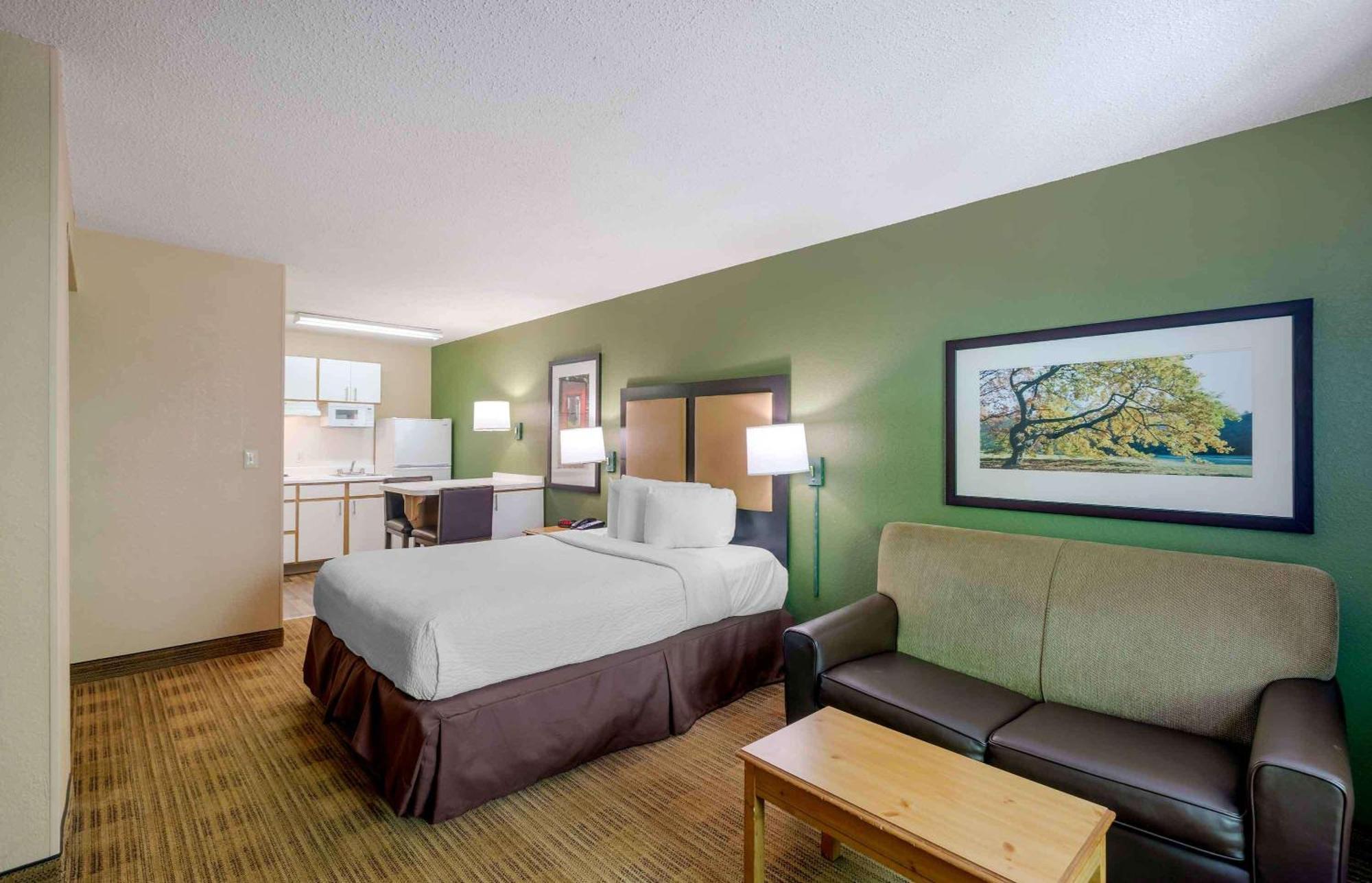 Extended Stay America Select Suites - Atlanta - Perimeter - Hammond Drive Sandy Springs Exterior photo