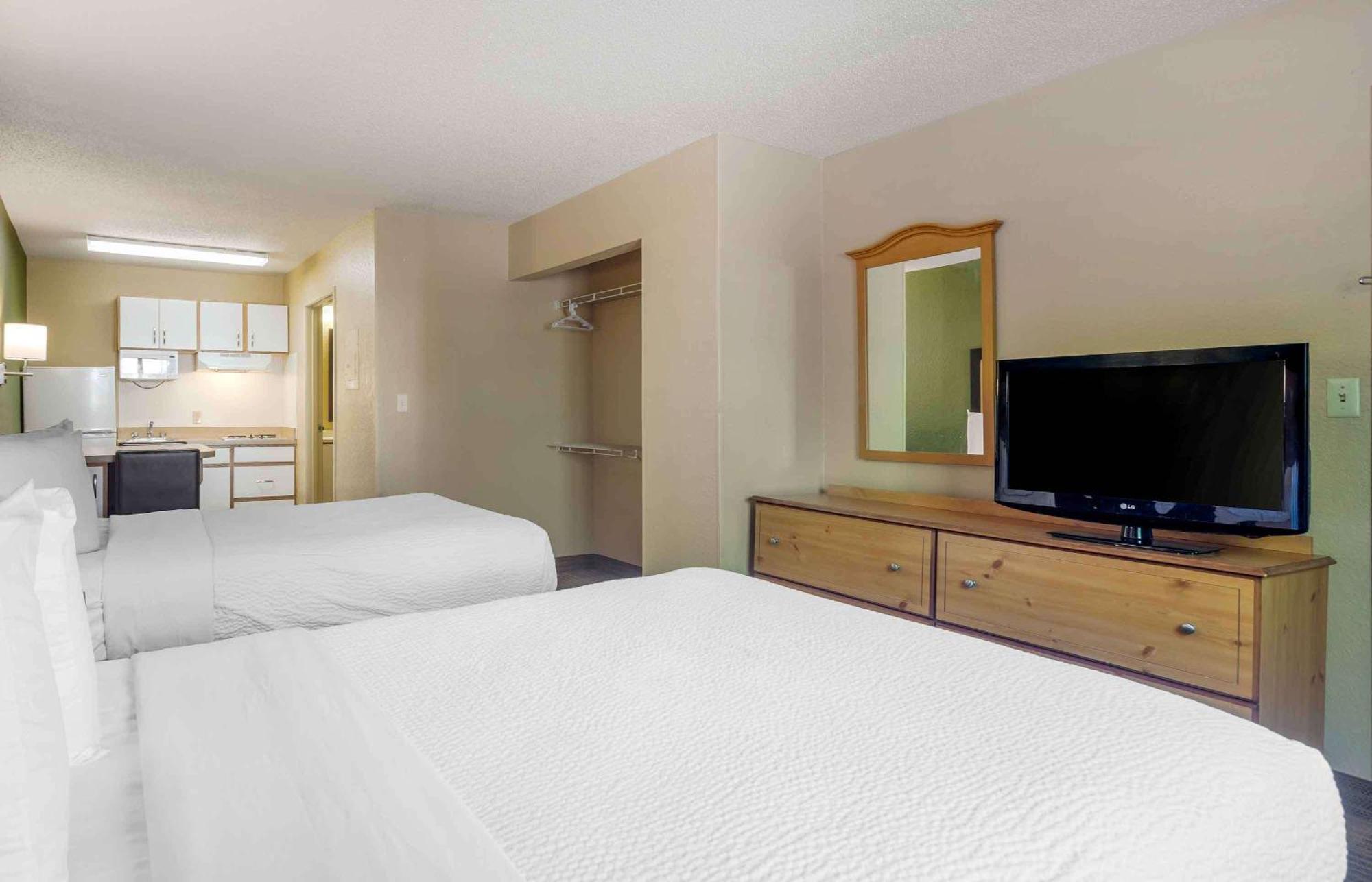 Extended Stay America Select Suites - Atlanta - Perimeter - Hammond Drive Sandy Springs Exterior photo